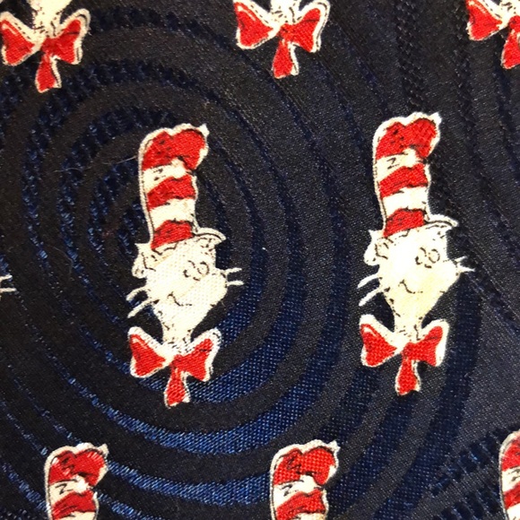 DR SEUSS The Cat In The Hat men’s SILK Tie NEW - Picture 3 of 14